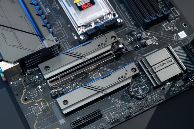 中端高性价比新甜品!蓝宝石PULSE脉动B850MP WIFI主板测评