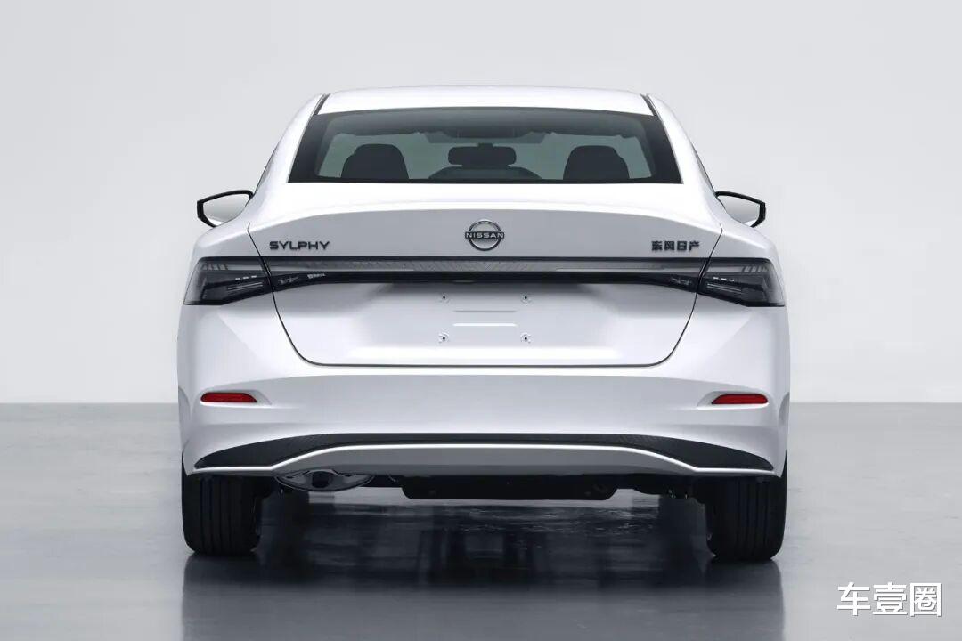 工信部新车丨卡罗拉轴距加长,轩逸设计大改,零跑推小钢炮