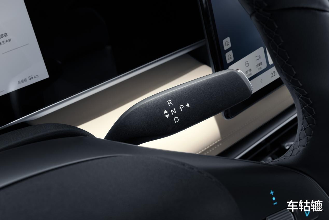 2026款秦L DM-i限时9.28万起,油耗更低,价格更香?