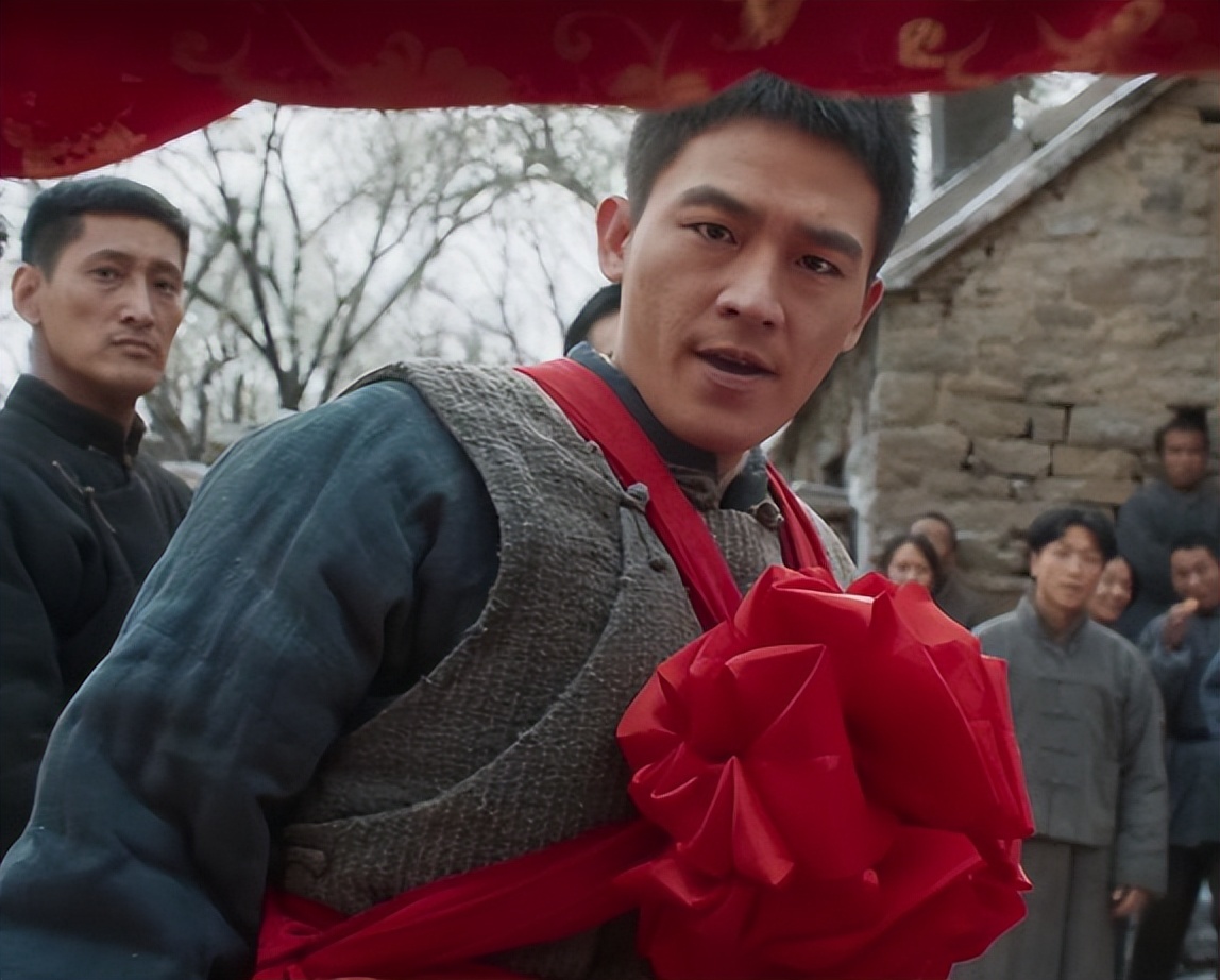 人民网评点名杨幂欧豪!锐评《生万物》,言辞犀利,说到观众心坎