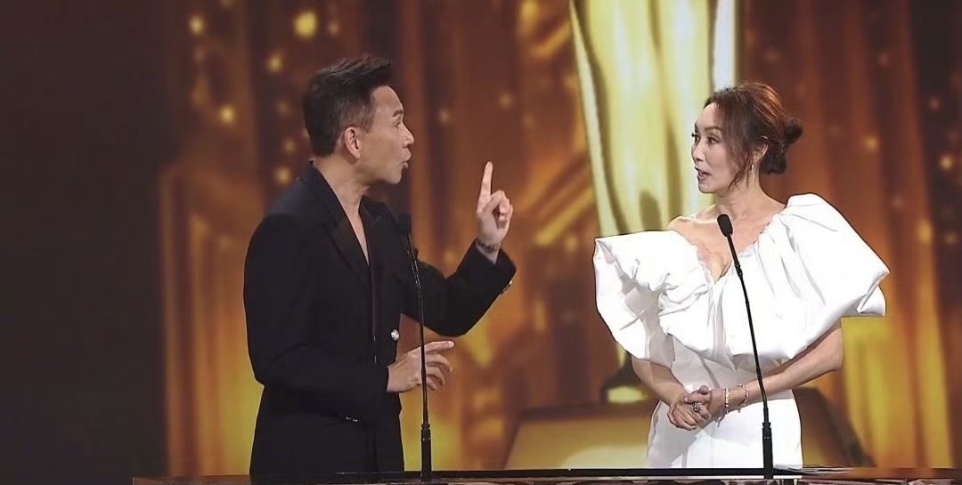 TVB离巢夫妇回旧东家颁奖！