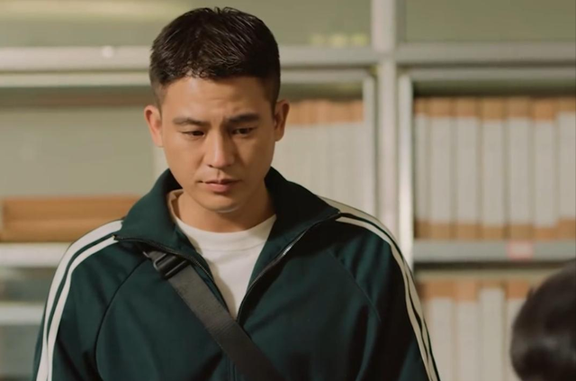 不合适就别硬演刑警!何冰搭档新人成“灾难现场”,苦瓜脸太出戏