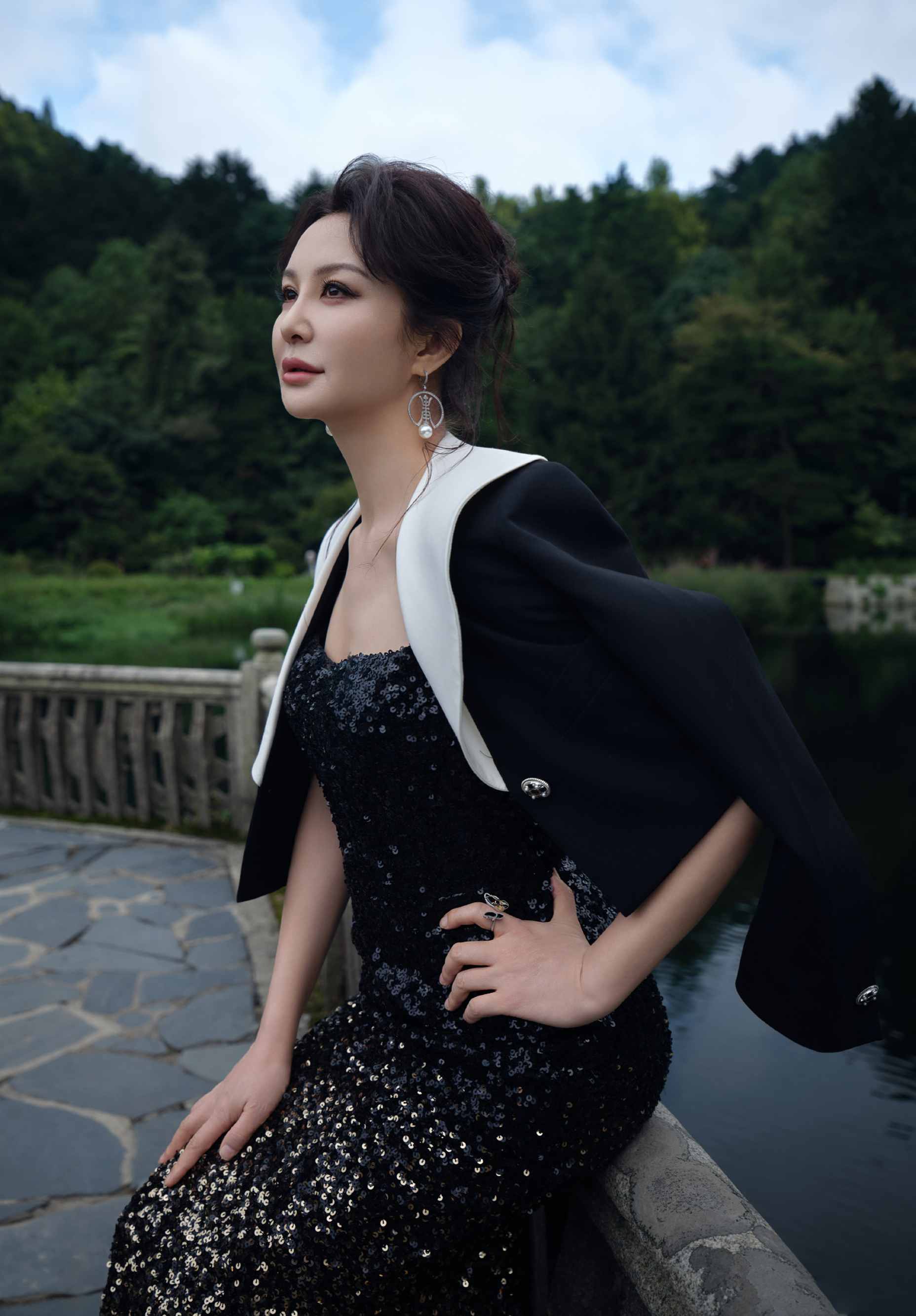 五十三岁的陶红,岁月从不败美人