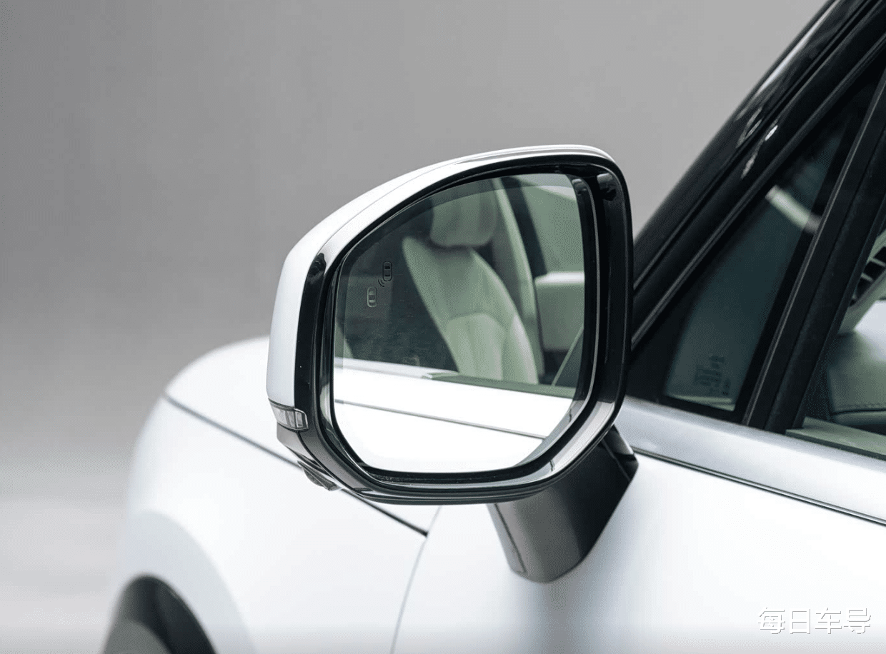 预售1小时订单42667台，比蔚来ES8还贵的极氪9X，为啥这么火？