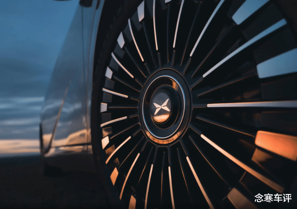 1.5T增程器+63.3度电池,小鹏X9增程版官宣,满油满电跑1602公里