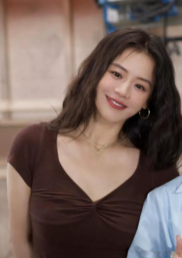 乖乖！瘦身成功后的马思纯又美出新高度，颜值回春，真是太惊艳了