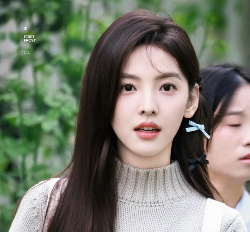 赵露思活动路透有点绝!笑容甜美状态好,孟子义惊艳檀健次很潮!