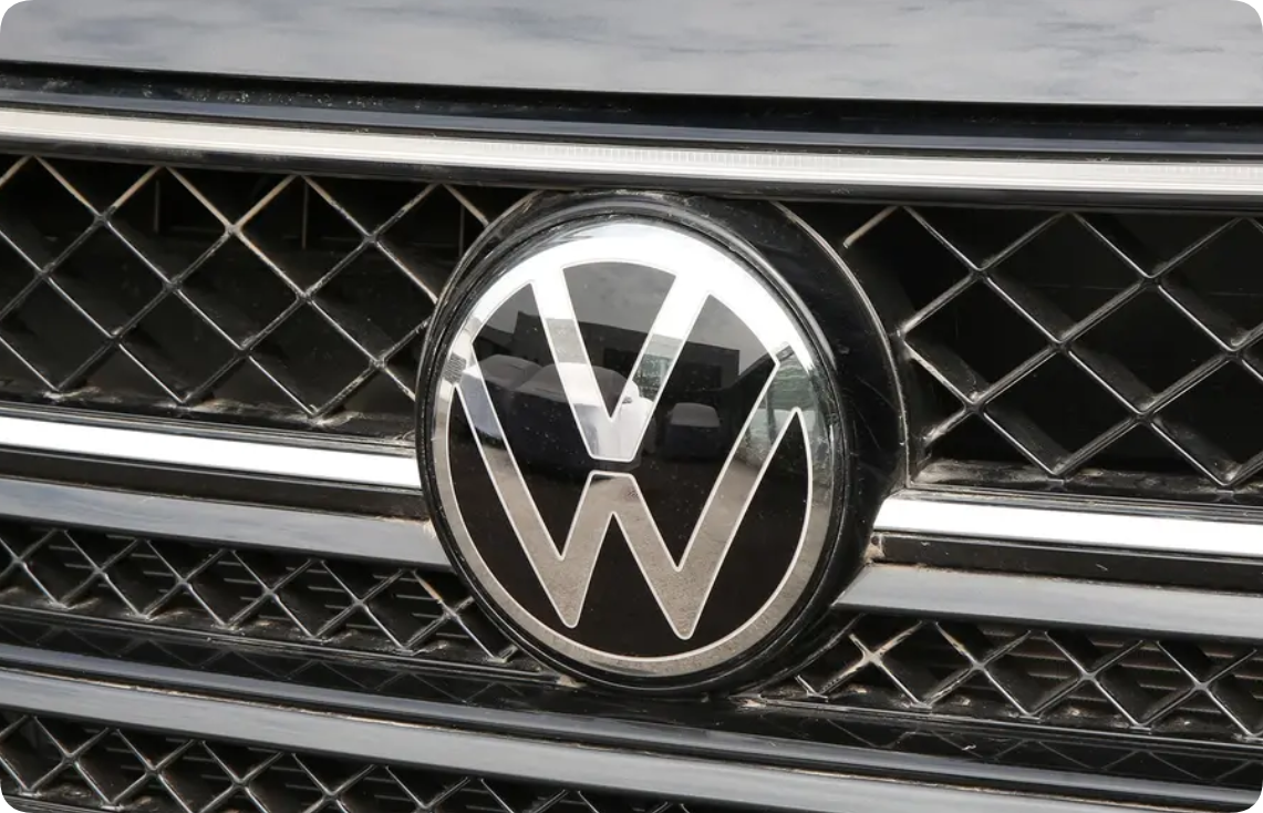 “王炸”中大型SUV，从25万降到18万，压榨220马力，还喝92油