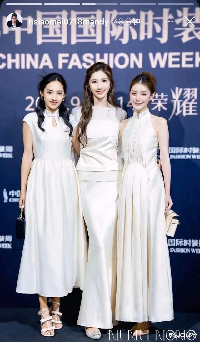 马筱梅参加时装周,穿着礼服很高雅,小腹平平,丝毫未见孕肚迹象