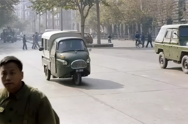 电视剧是假的！真正的80年代，其实是这个样子