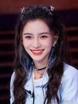 为啥全网都宠杨颖?颜值能打不算啥?她凭啥圈粉这么久?