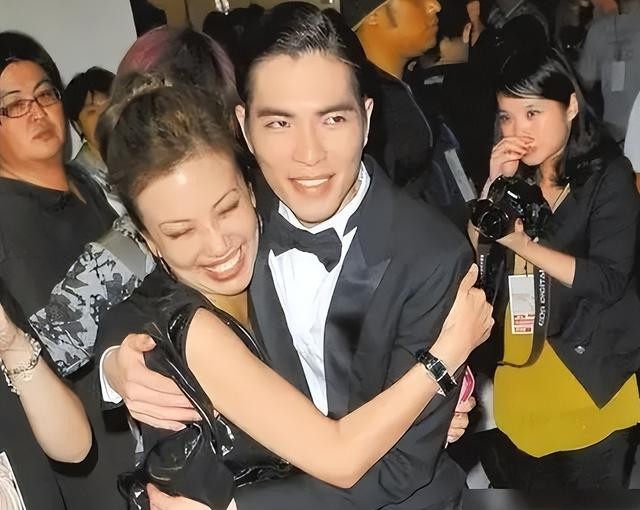 同框被嘲“母子恋”,萧敬腾“高攀”林有慧的事实,再也藏不住了