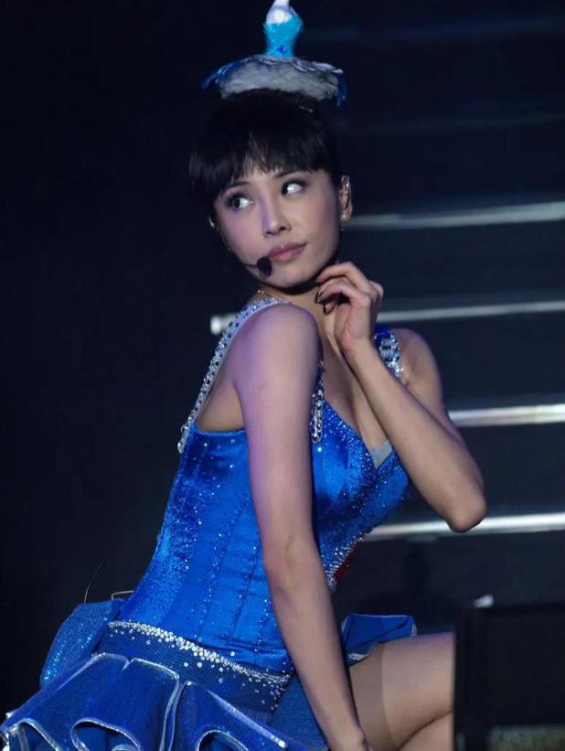 立场模糊、央视除名，这一次，谁也救不了“崇洋媚外”的蔡依林！