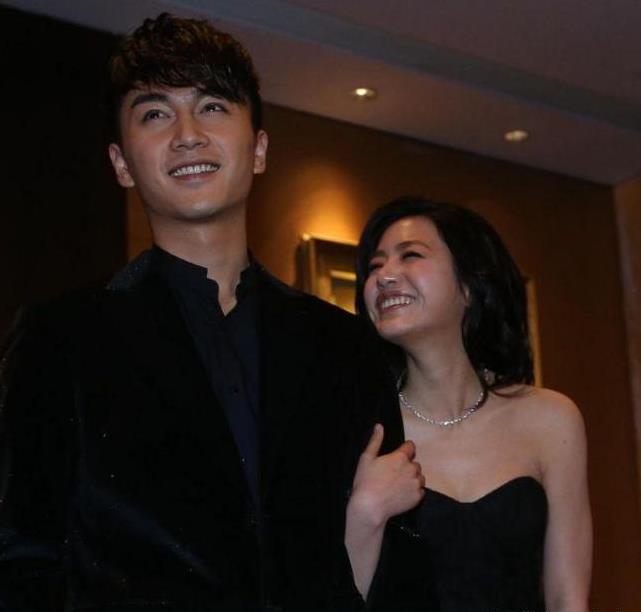 陈晓对陈妍希回应:离婚后的冷静表态