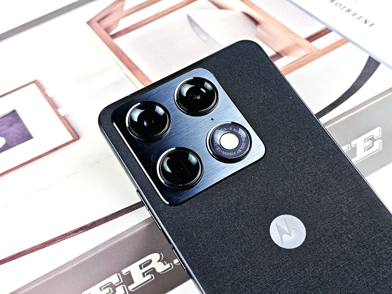 聯(lián)想moto X70 Air Pro評(píng)測(cè)：影像與AI的極致融合