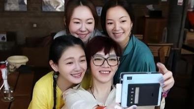 大S去世四个月范晓萱大变样，身材臃肿，打舌钉纹纹身，星相全无