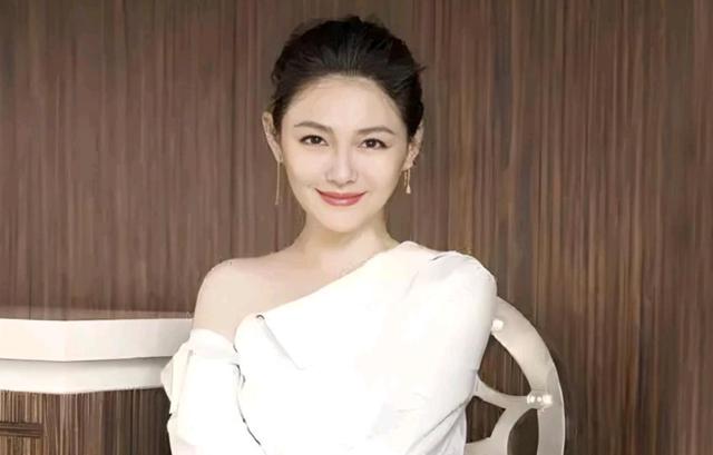 S妈又出昏招，深夜发文: 救救我，张兰最新喊话：苍天饶过谁