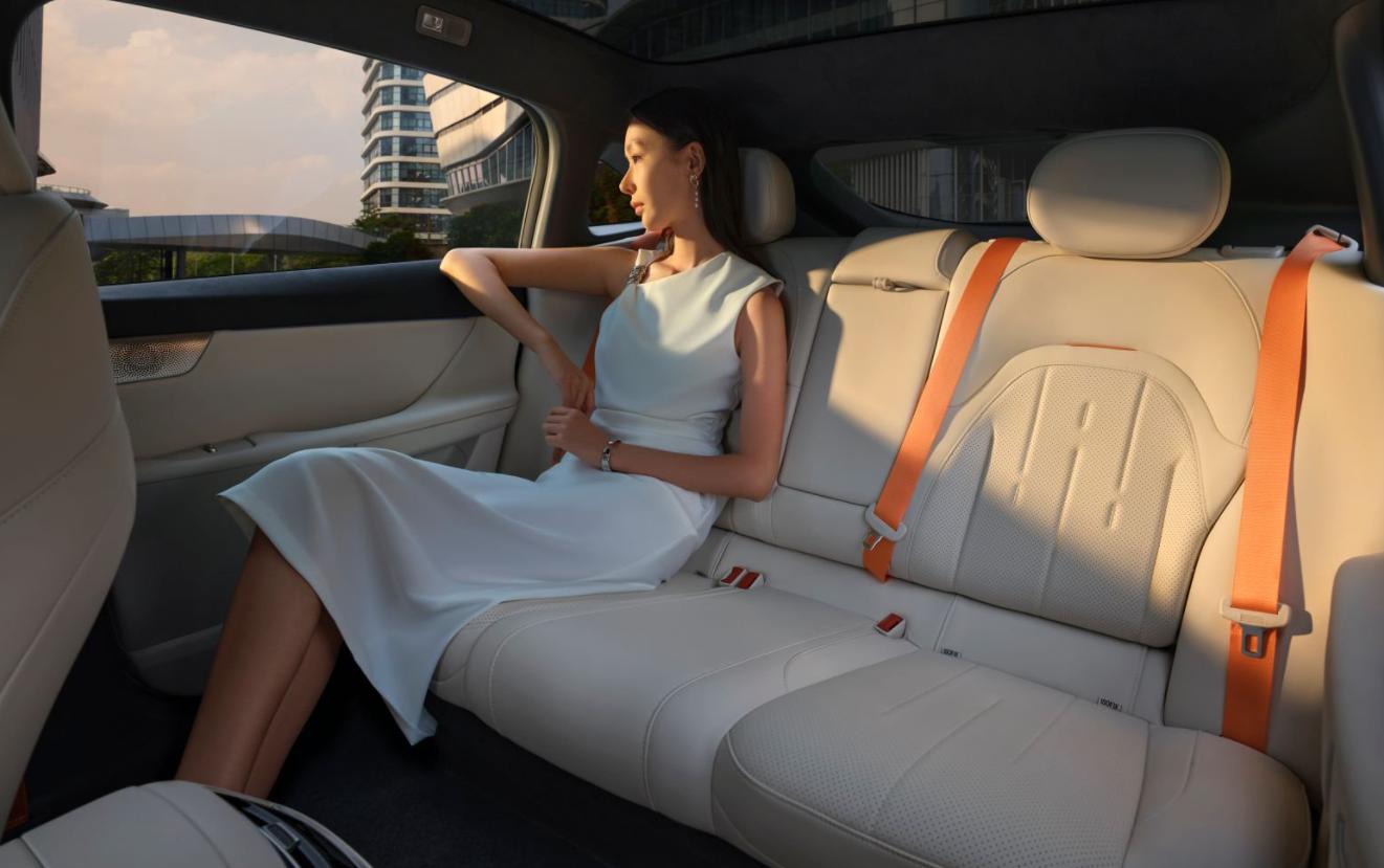 新车预售:14.99万起,C级车空间,C-NCAP五星安全认证!