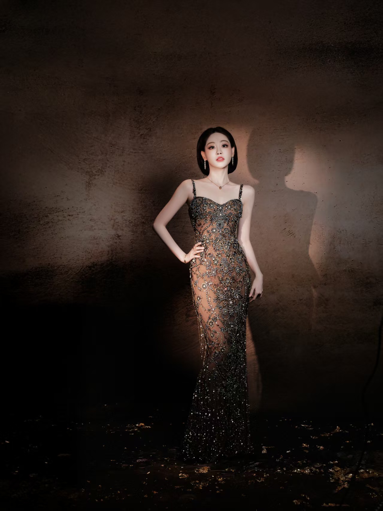 【梦幻华章,尽显从容典雅之姿】——祝绪丹