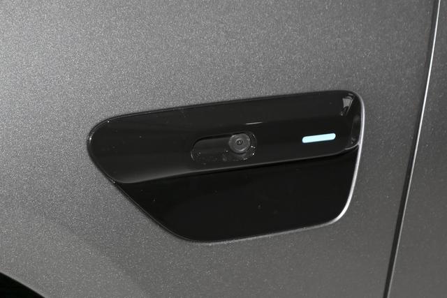 全系OTA+出新车标，即将“独立”的智界会好起来吗？