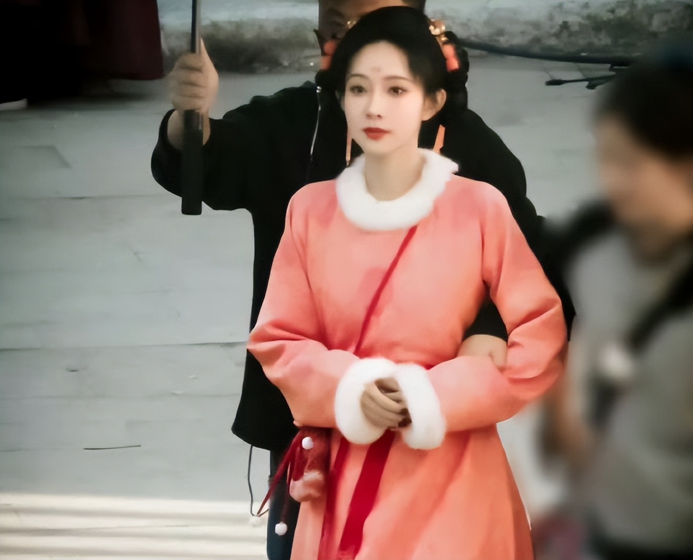 李昀锐《尚公主》蒙眼路透好苏！女主哭戏动人，状态回春太养眼！