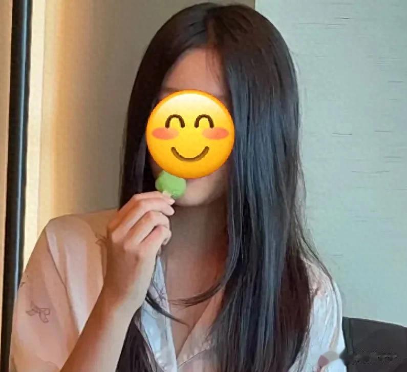 马筱梅回应孩子正脸照，是朋友偷拍曝光，网友乱说话小玥儿都无语