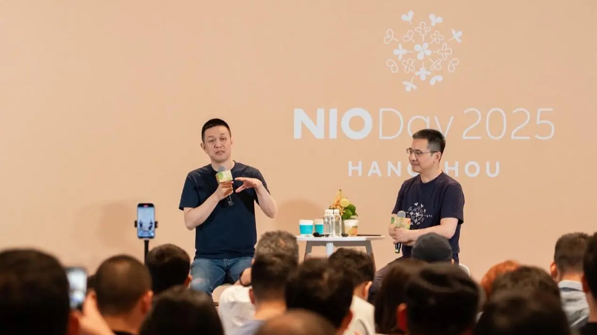 国庆假期订单太多，车企在面对，爆款太多挤兑产能的新局