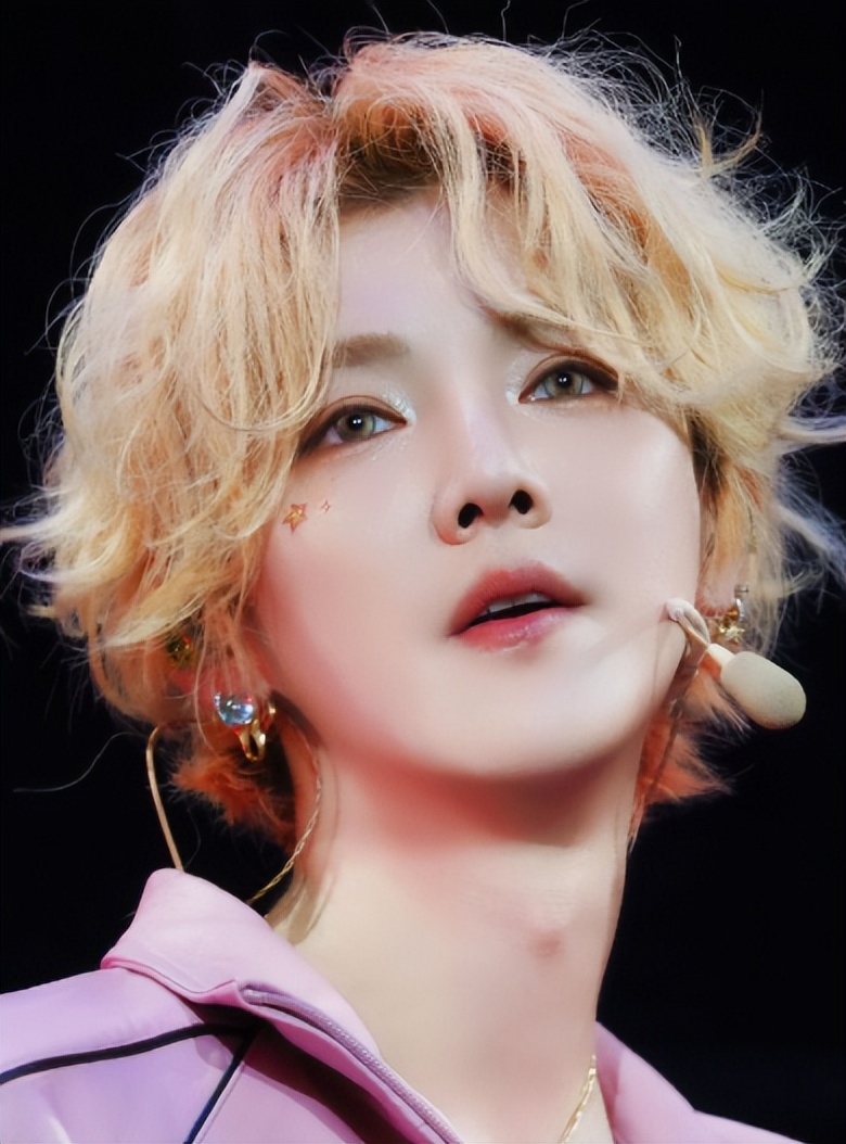 鹿晗没想到，回应与王安宇恋情传闻的关晓彤，没给自己留一丝体面