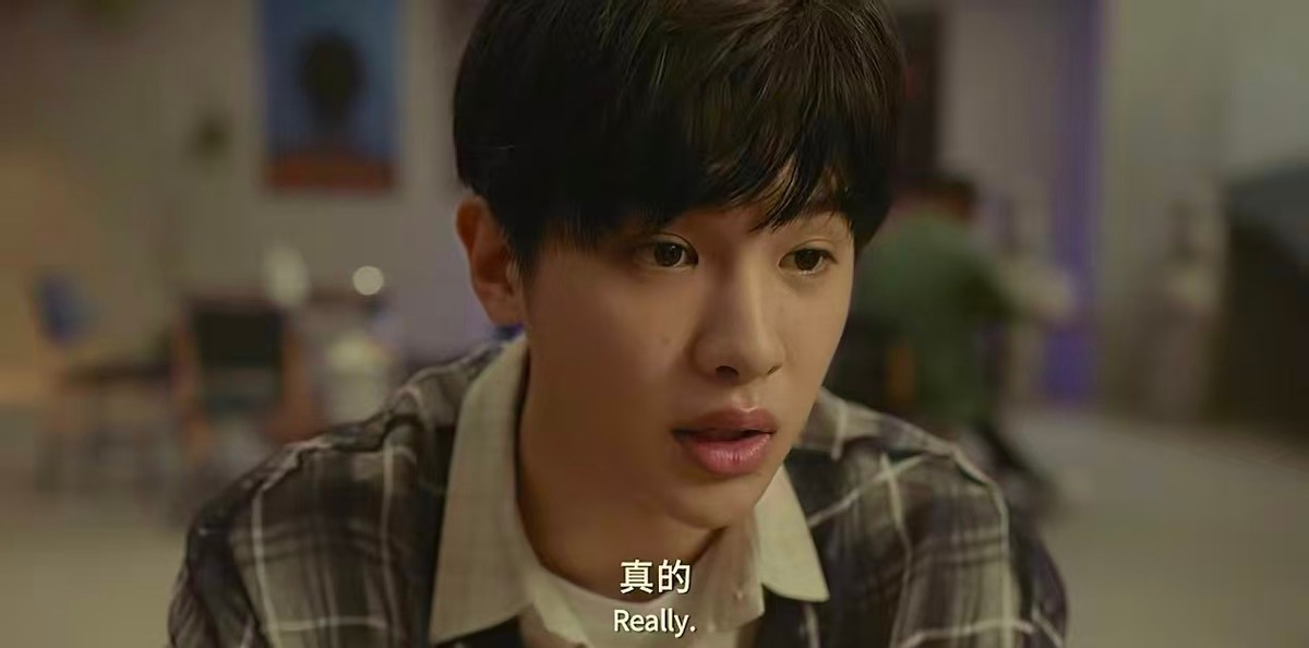 目光呆滞，台词生硬，蒋欣、童谣联手，也拯救不了他这个拖油瓶