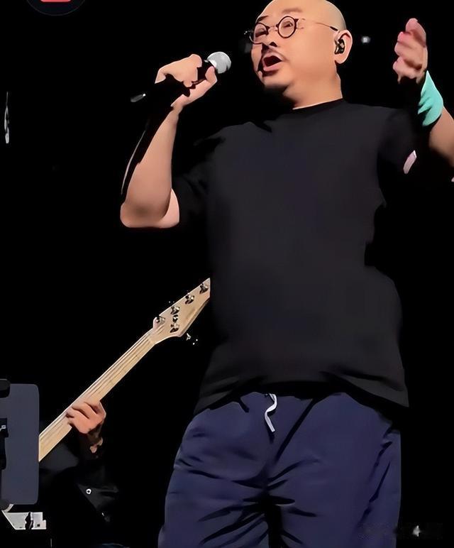 刀郎海口演唱会最大的意义，就是直接击碎了水蜜桃子等人的梦想