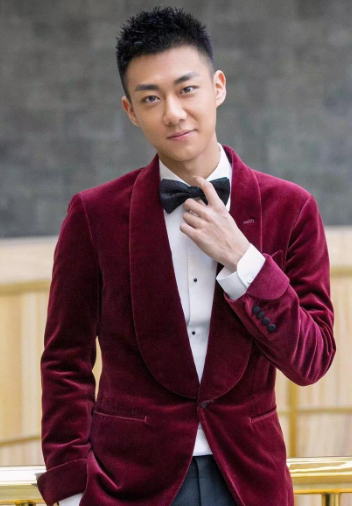 又是一对姐弟恋,张佳宁恋情曝光,女方正当红,男方不可限量