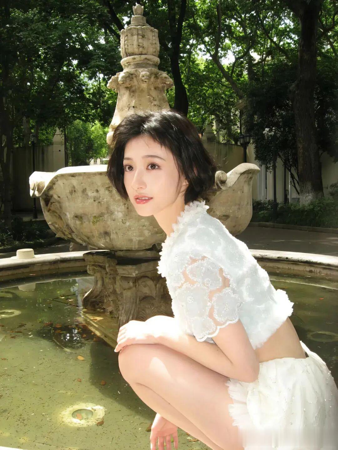 胡连馨的清爽迷人