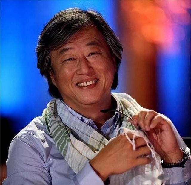 大S去世一个月，风水宝地终于找好，王伟忠还谈梦见大S:最近瘦了