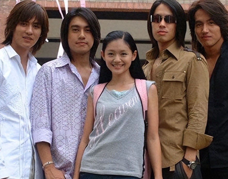 五月天经纪人8字回怼朱孝天，替F4出了口恶气，大S说的果然没错