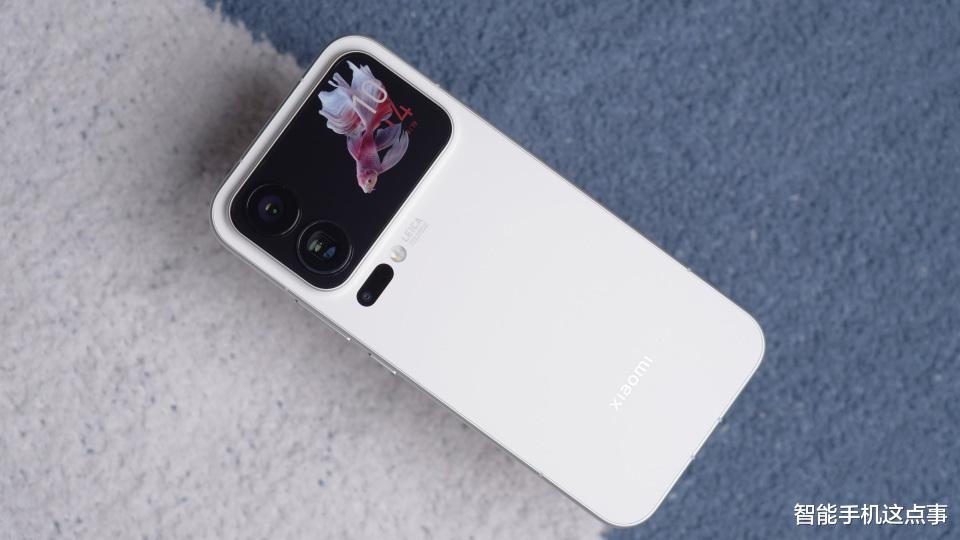 小米17 Ultra突破性曝光：圓形三主攝+多光譜傳感器，高端影像再進(jìn)化！