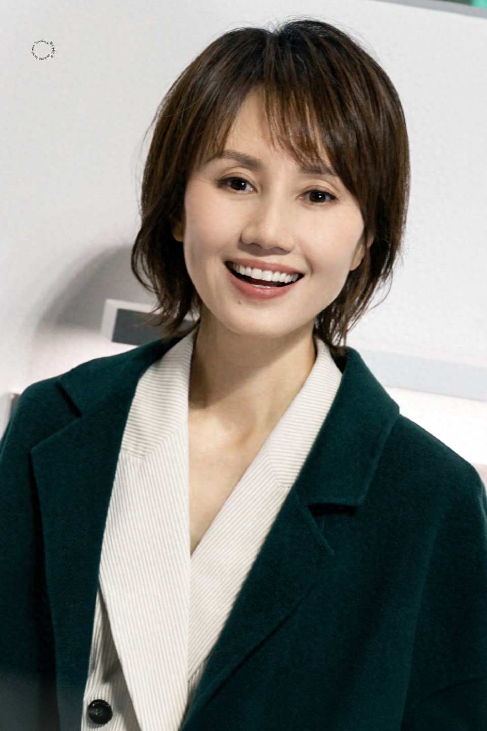 袁泉阿姨线下活动美拍，成熟魅力韵味十足