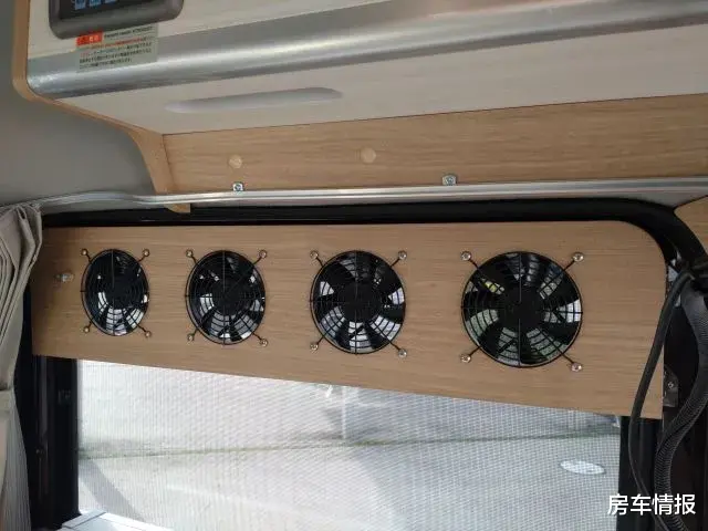 男人看了绝对动心!车长3.4米的铃木宿营车,非常适合一个人放松