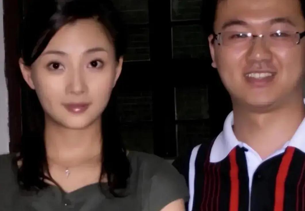 事实证明，46岁离开富豪找素人男友的殷桃，也开始走“下坡路”了