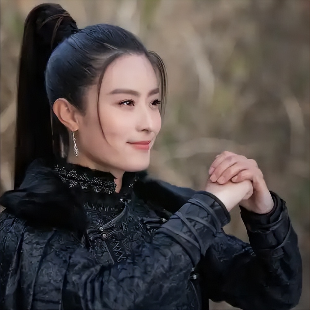 她不愿意被潜规则，演了近百部戏观众却叫不出她名字，42岁仍单身