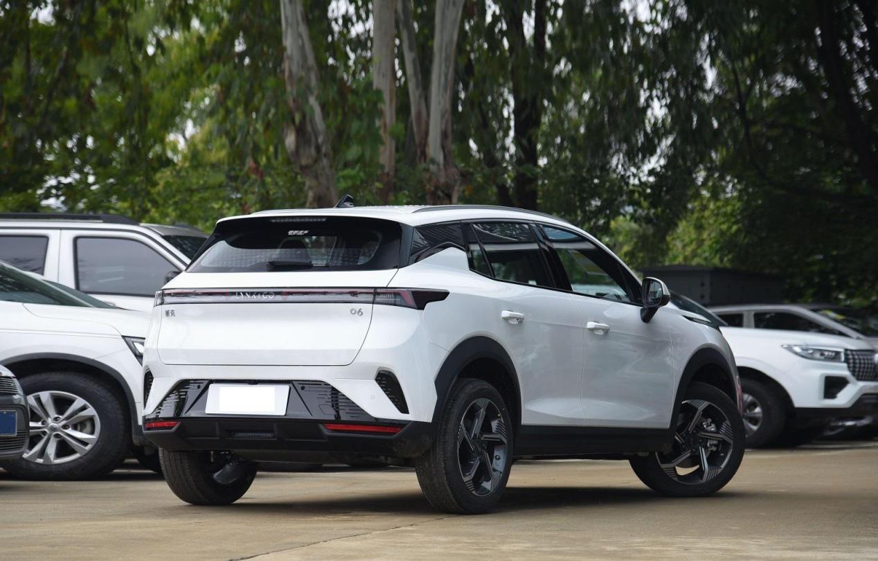 全新小钢炮上市！指导价13.26万元，限量166辆，搭载1.5T 双离合