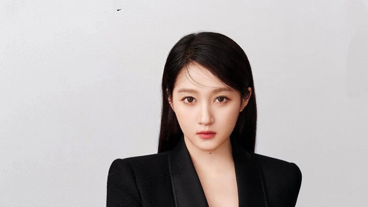 关晓彤 令人羡慕的大长腿