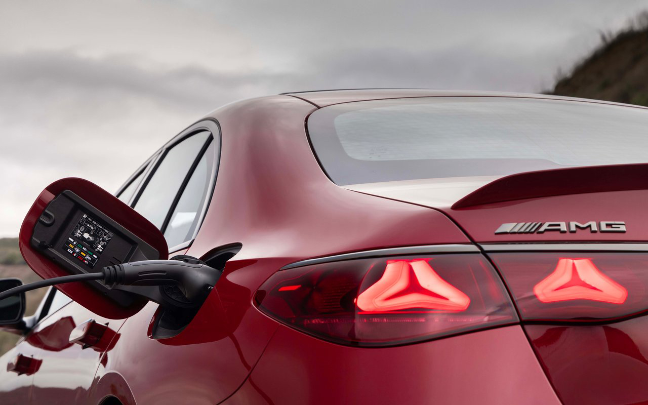 德国汽车协会：PHEV建议多用油，可增加电池寿命！