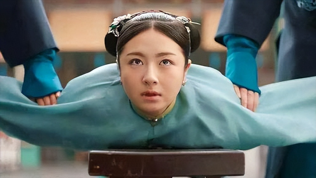 拍戏16年无人知，一朝“泳装照”火遍全网，蒋欣的话终于有人信了