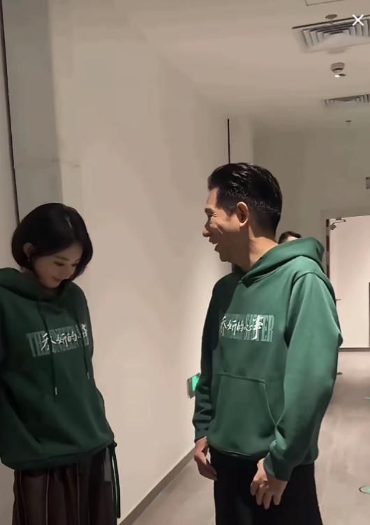 好事将近?周放生日祝福“暗藏玄机”,赵丽颖真被求婚了?