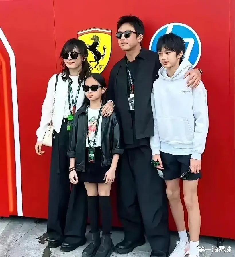 孙俪女儿国际舞蹈比赛夺冠，被男老师亲脸引发争议！原来男老师身份特殊