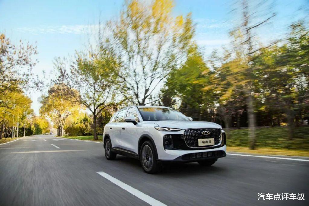 10万级家用SUV大比拼:奇瑞瑞虎8对比吉利博越L