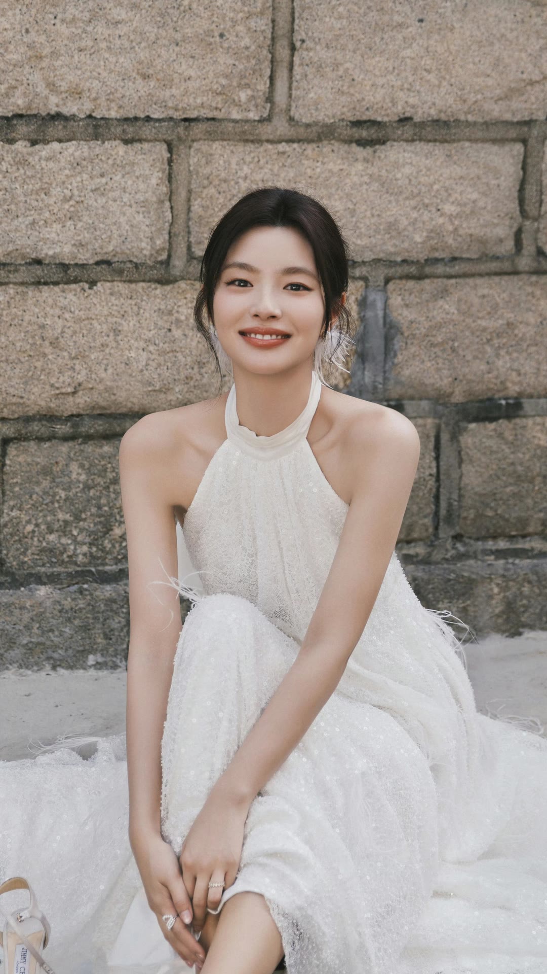 徐若晗《爱你》热播后首露面！48kg腰臀比绝了，素颜状态美过修图