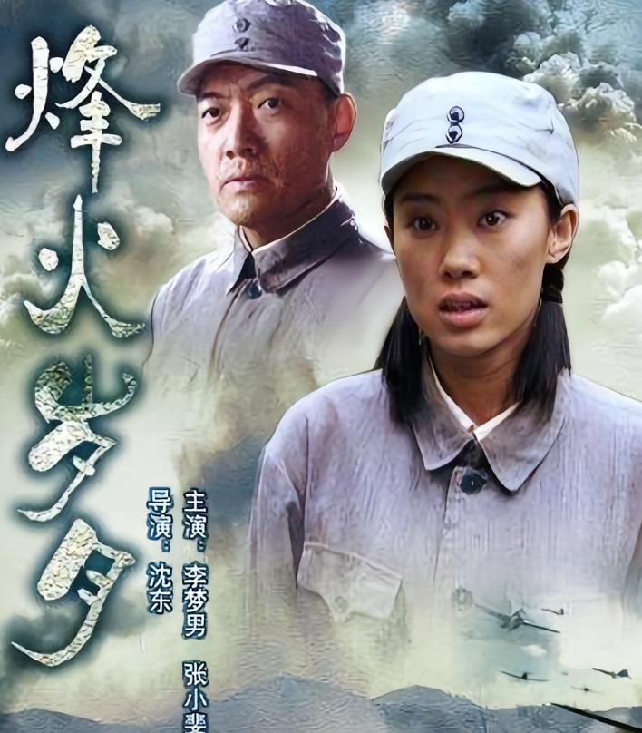 温婉大气骨相抗打 张小斐算不算顶级美人？看她的出圈神图就懂了