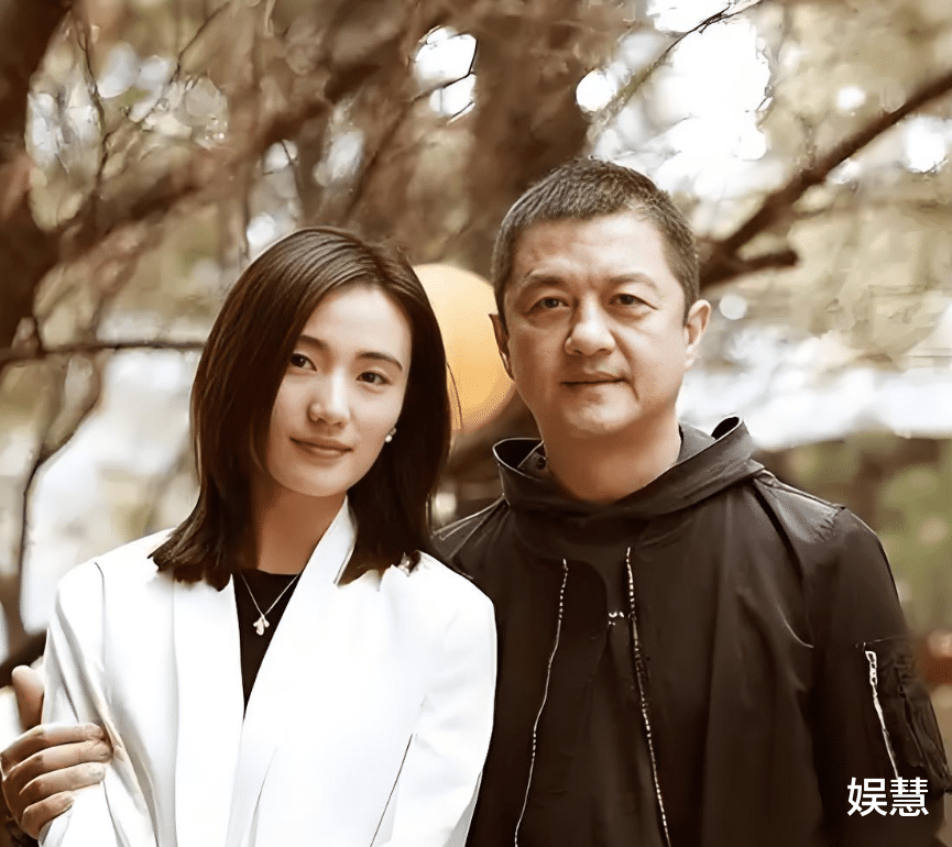 李亚鹏离婚把汪峰、韩安冉带上热搜，被网友们各种玩梗