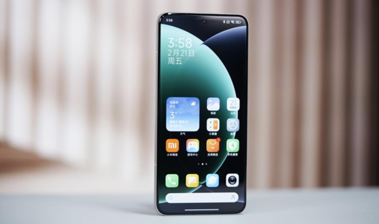 小米15 Ultra:销量暴涨2倍,好评率高达98%